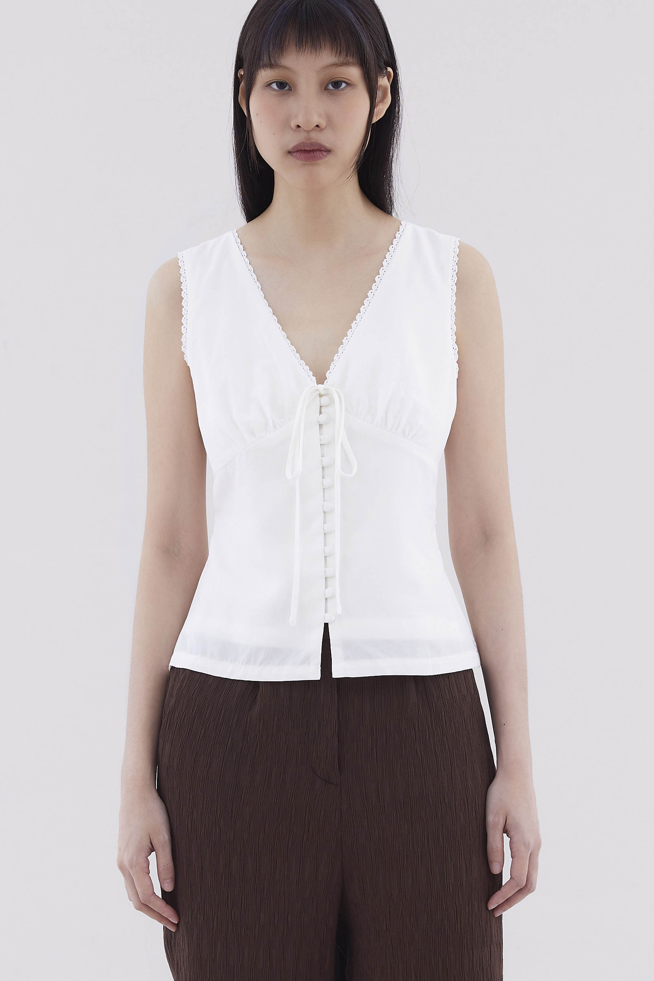 Deskan V-Neck Button-Front Top