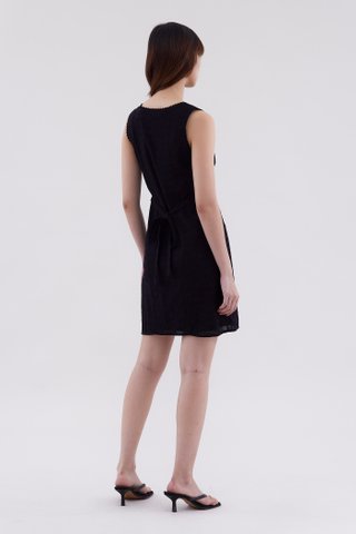 Ferine V Neck Panelled Dress