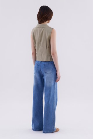 Corene Fluted Sleeveless Shirt