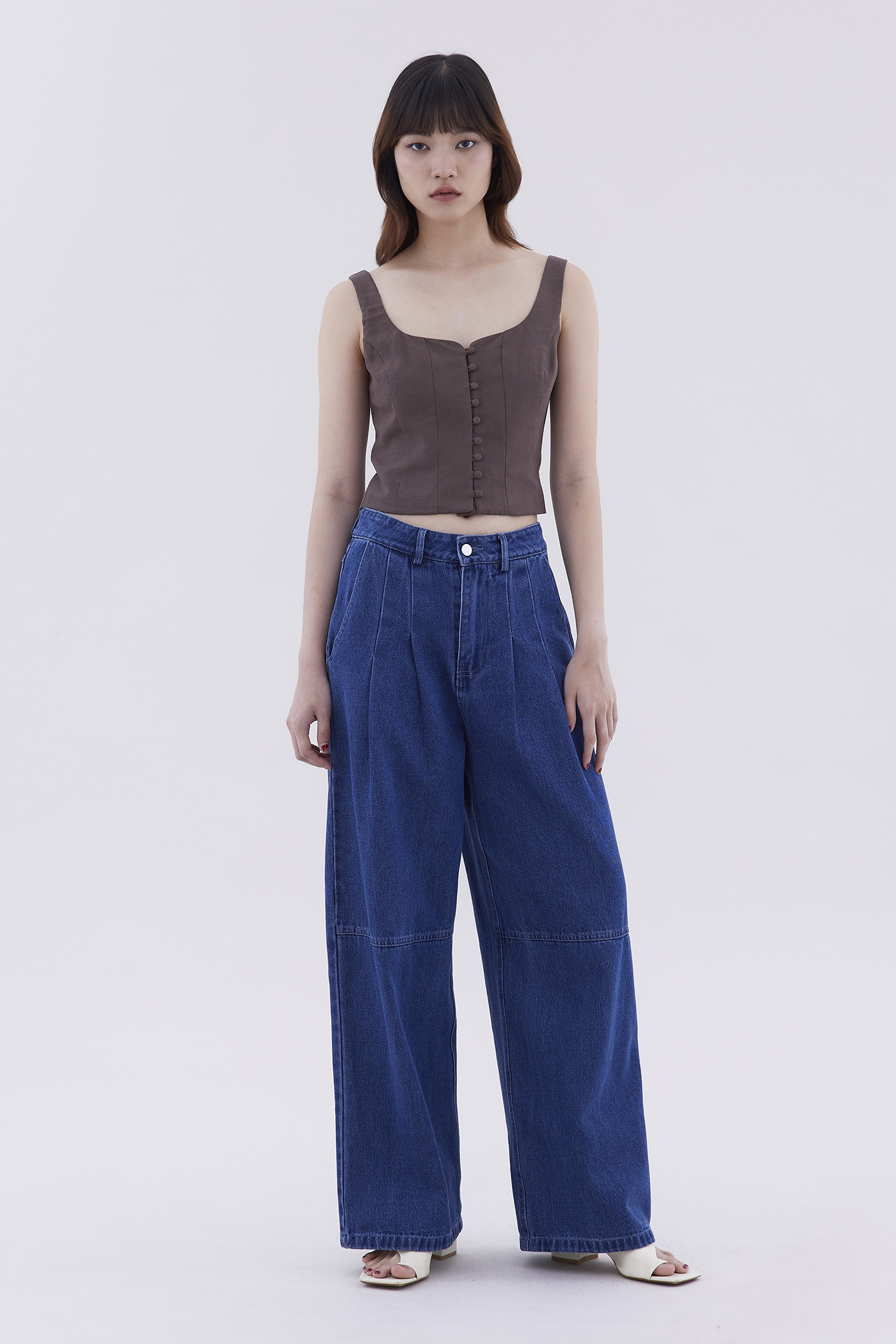 Hilla Mid-Rise Relaxed Jeans