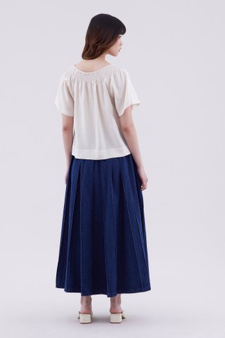 Yoana Smock-Neck Top