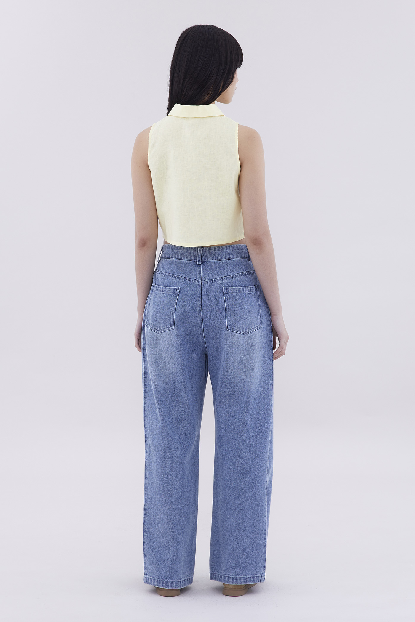 Kaize Collared Crop Top
