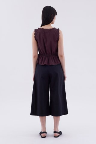 Leadow Lace-Trim Top