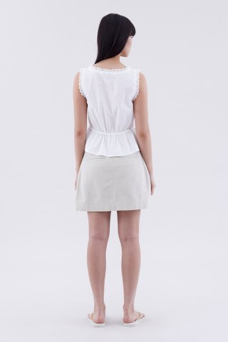 Leadow Lace-Trim Top