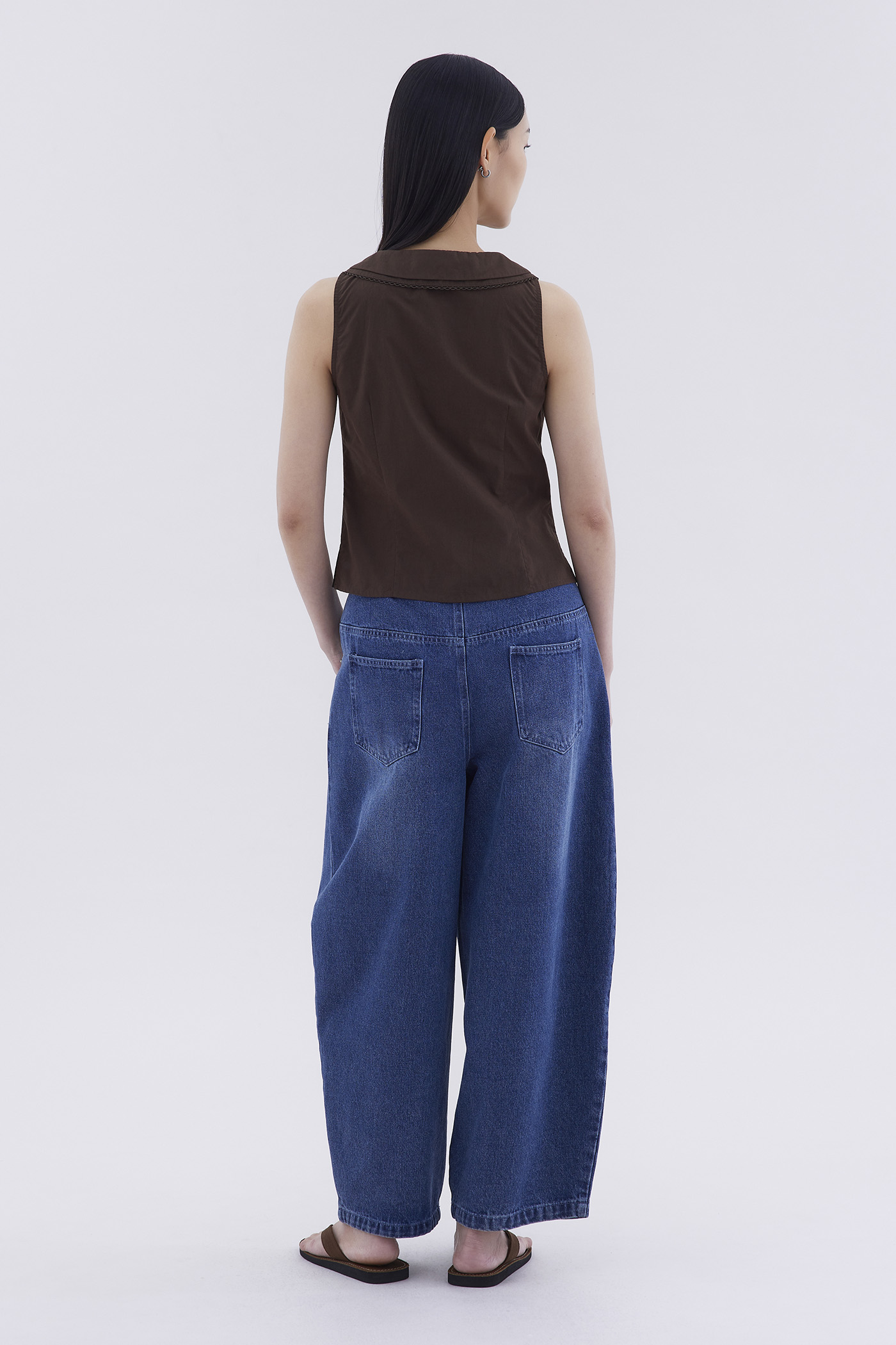 Phylicia Double Collar Sleeveless Shirt