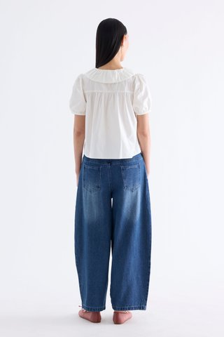 Emberlyn Peterpan-Collar Blouse