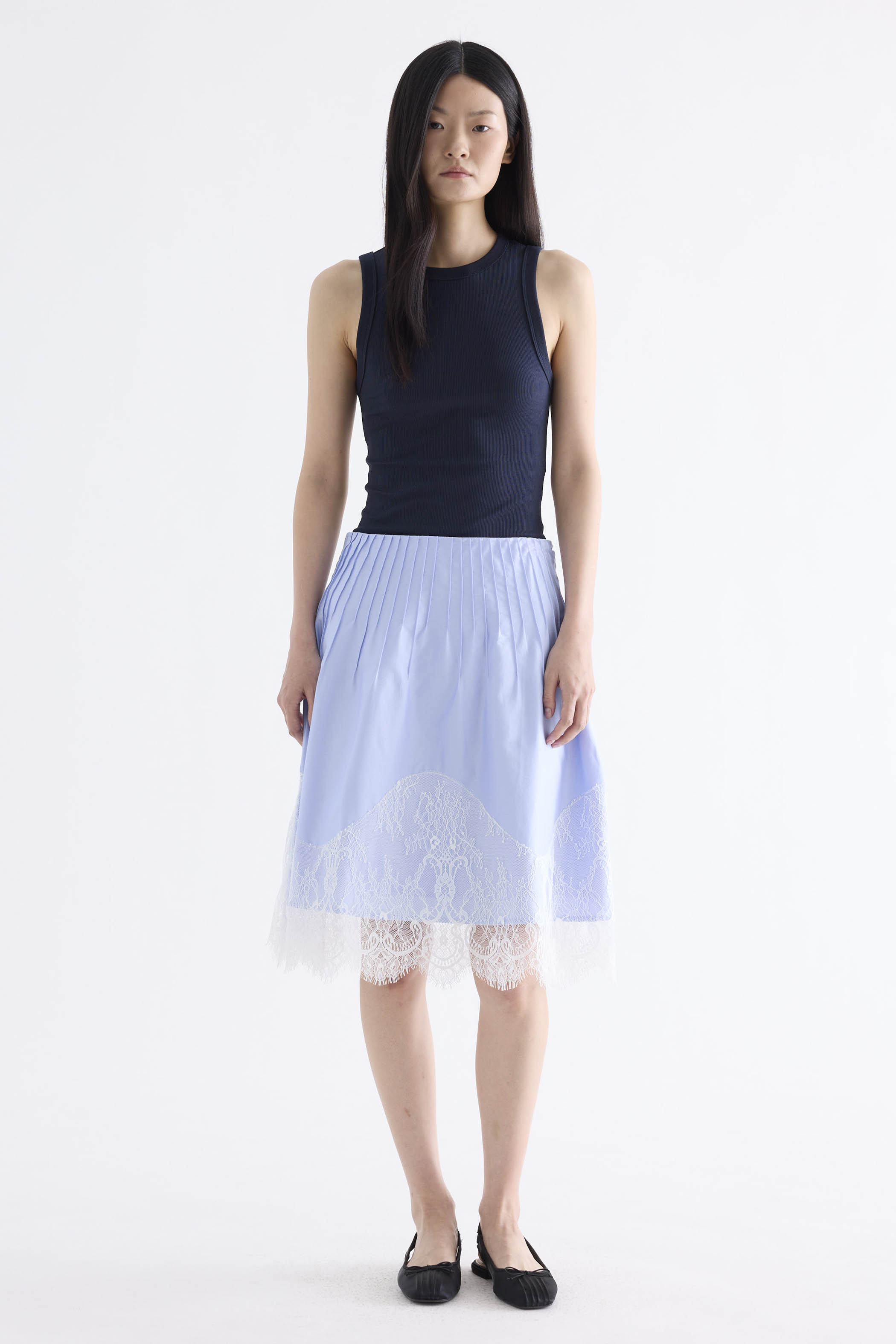 Eve Pleated Lace-Trim Skirt