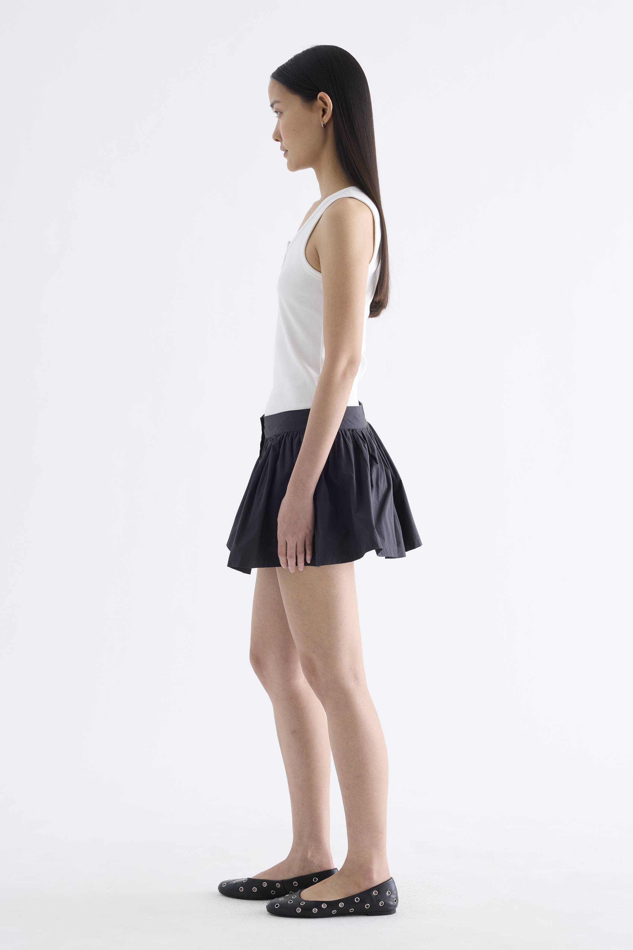Yvelyn Low-Rise Gather Mini Skorts
