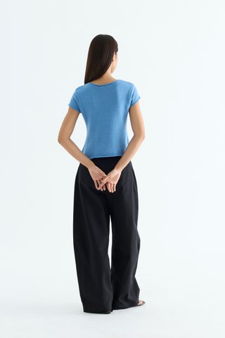 Kelyn Button-Down Knit Top