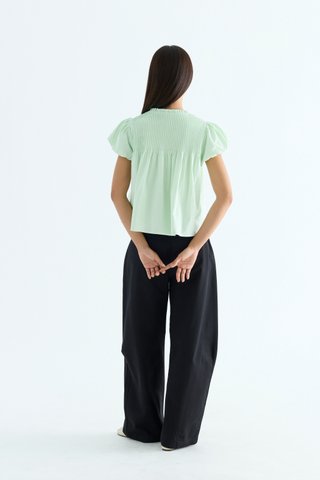 Drenna Swing Top