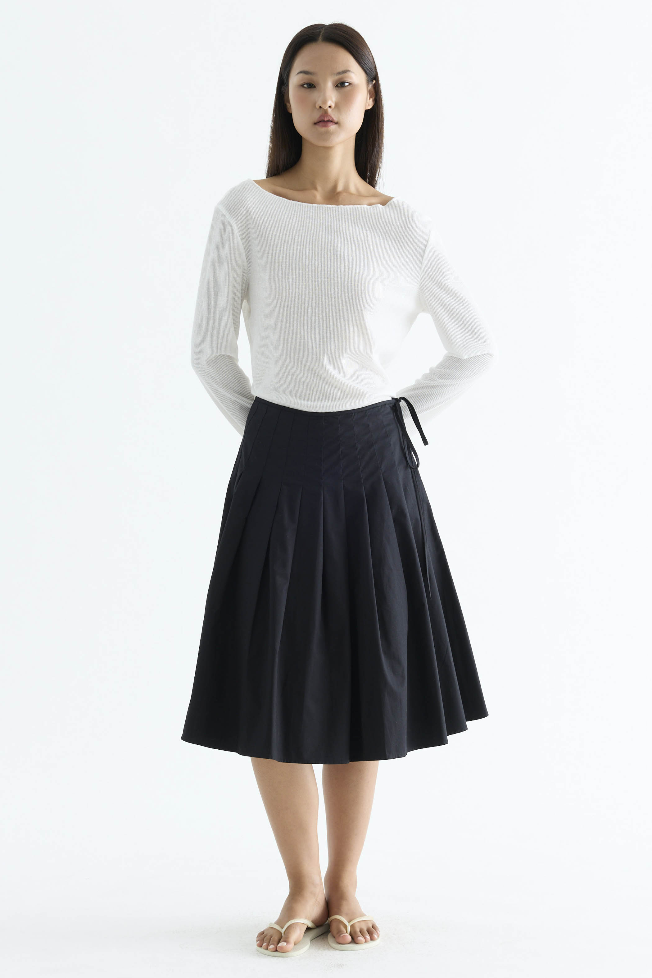 Lavena Pleated Half Skirt