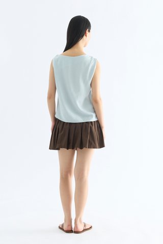 Feone Asymmetric Shoulder Top