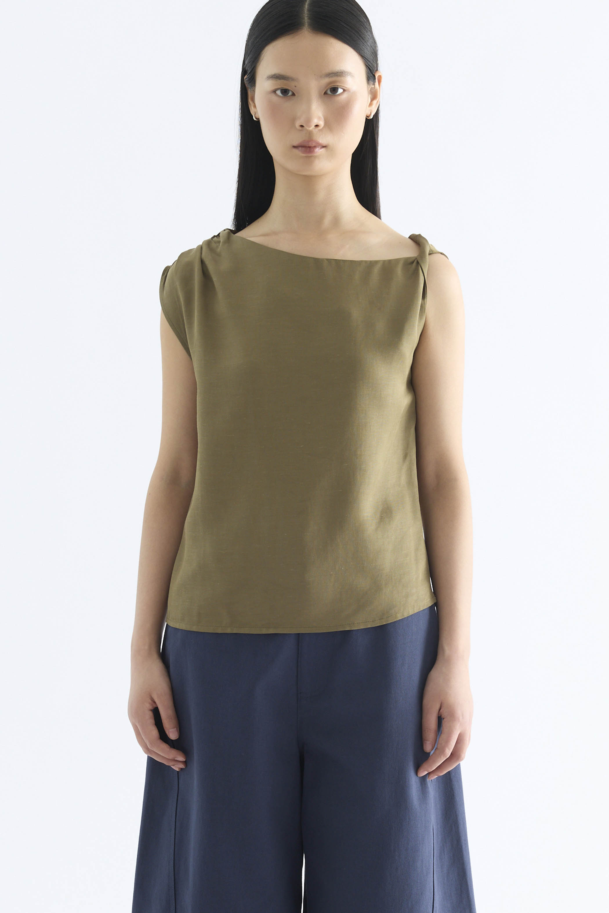 Feone Asymmetric Shoulder Top