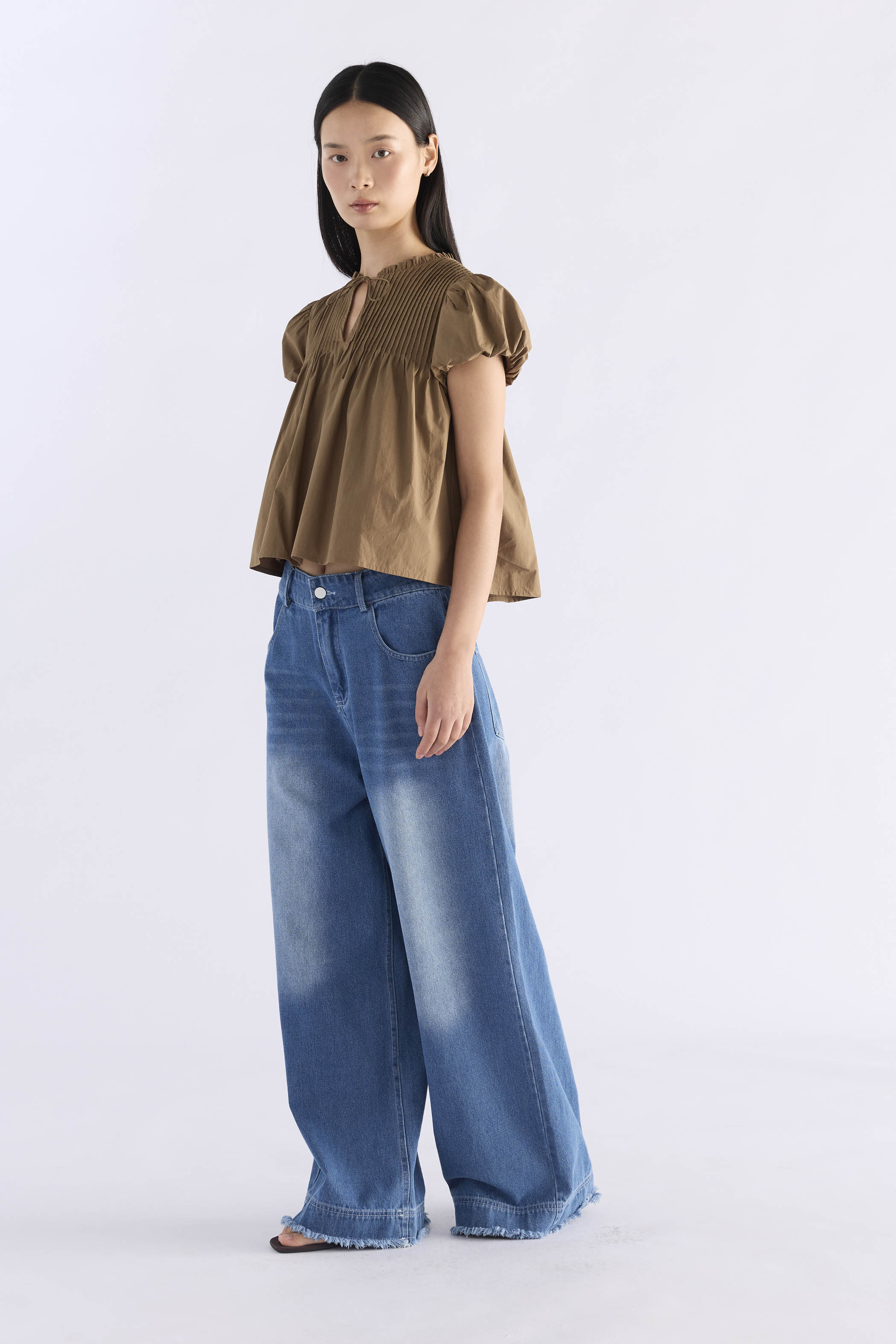Drenna Swing Top