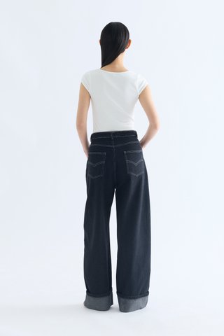 Hera Mid-Rise Wide Leg Jeans