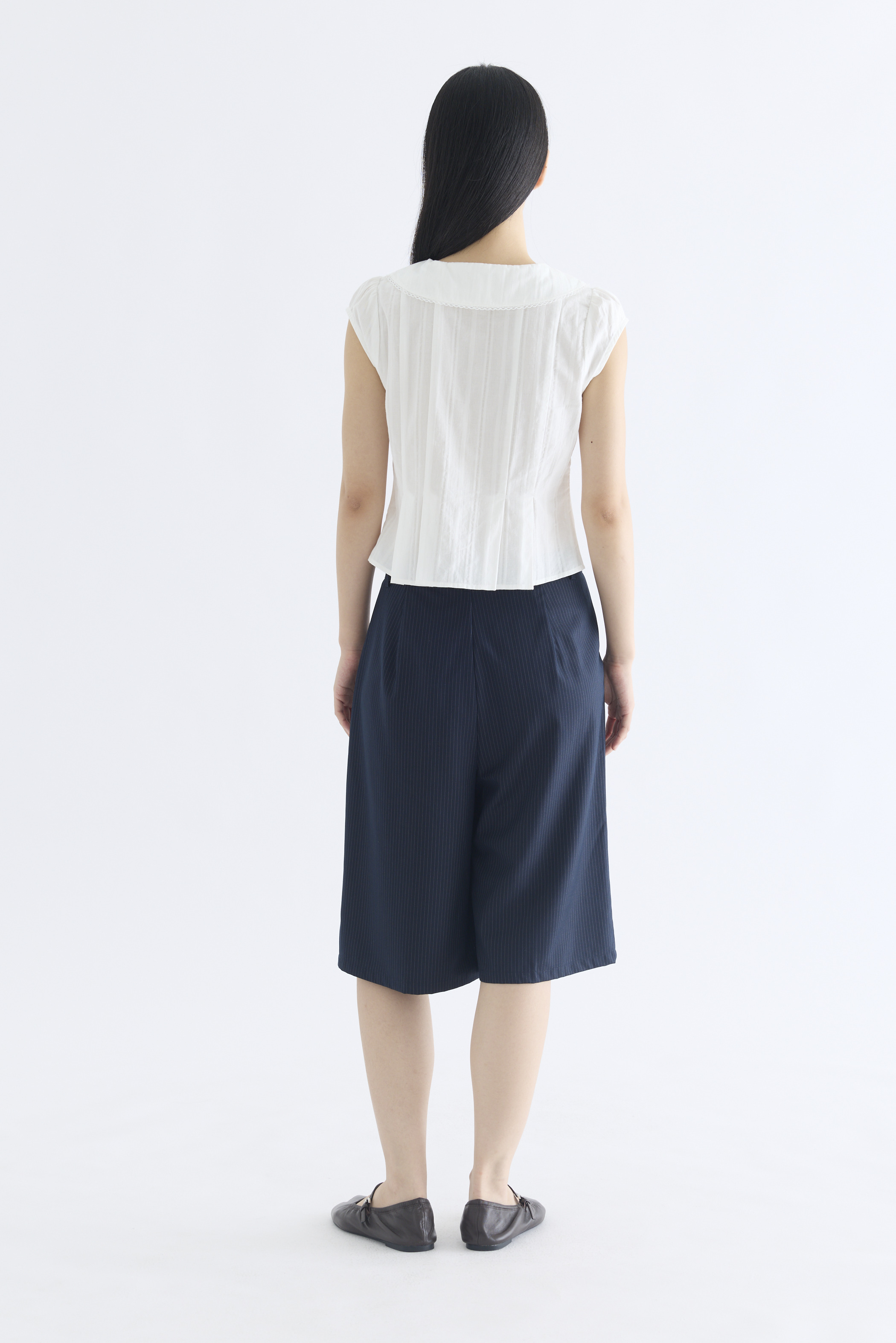 Mauvin Pleat Top