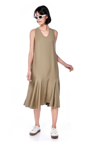 Yuna Drop-Waist Maxi Dress 