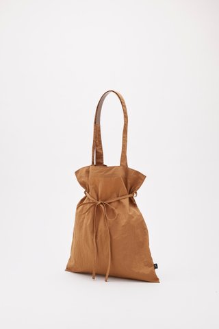 The Belted Tote